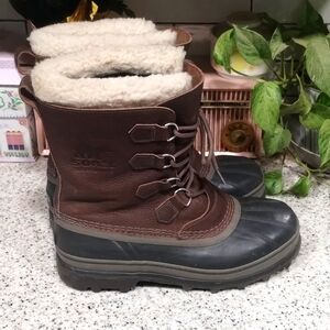 Sorel Caribou Waterproof Winter Snow Boots Men's Size 10
